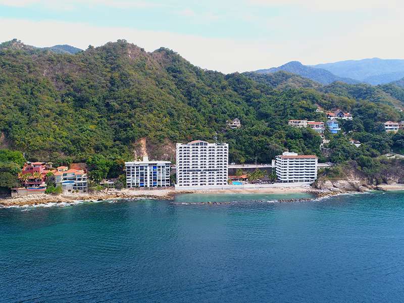Resort Costa Sur &